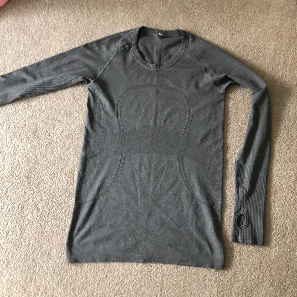 Gray Lululemon long sleeve t